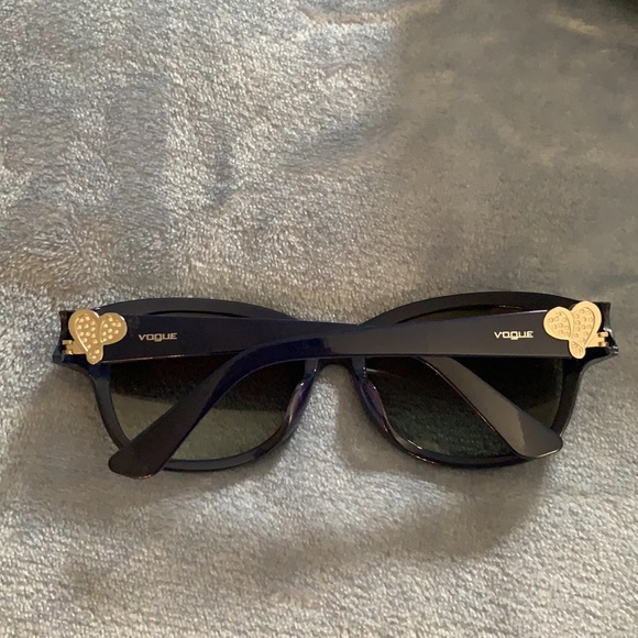 Vogue Sunglasses - Picture 7 of 9